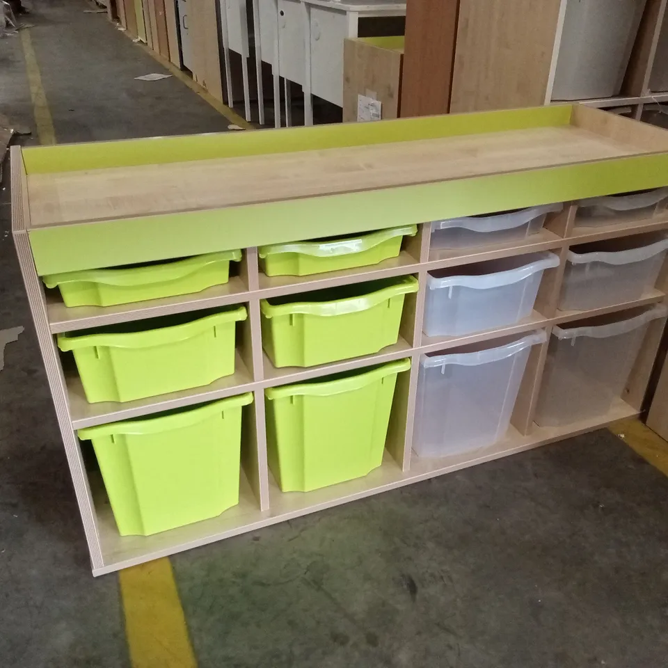 12 COMPARTMENT STORAGE UNIT WITH TRAYS/TUBS
