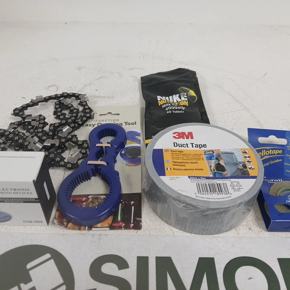 APPROXIMATELY 15 ASSORTED HOUSEHOLD PRODUCTS TO INCLUDE BIKE CHAIN , DUCT TAPE AND SELLOTAPE