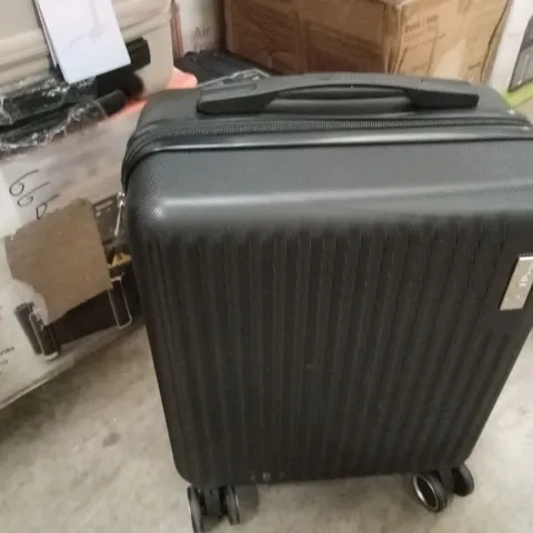 SMALL CABIN CASE BLACK