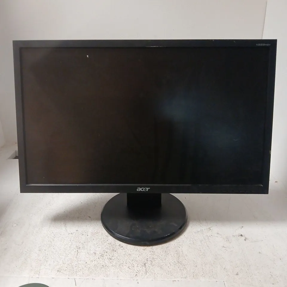 ACER LCD MONITOR – V223HQV