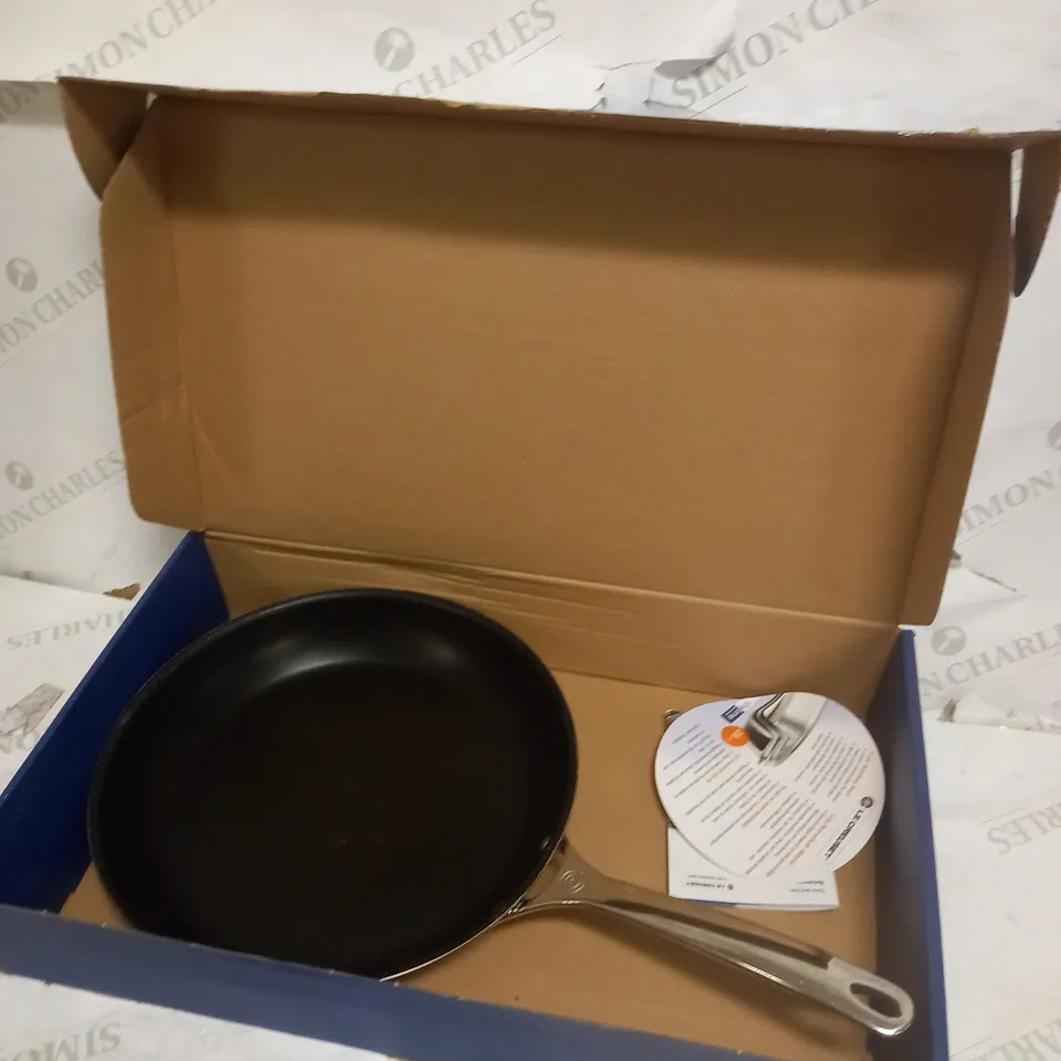 LE CRUESET STAINLESS STEEL FRYING PAN