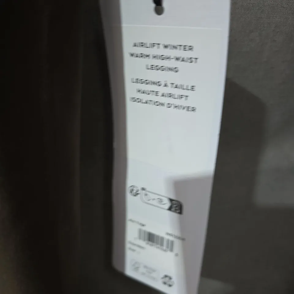 ALO YOGA AIRLIFT WINTER WARM HIGH-WAIST LEGGINGS – BROWN