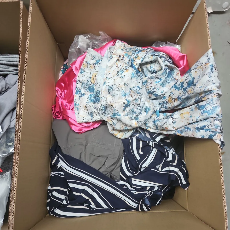 BOX OF APPROXIMATELY 20 ASSORTED CLOTHING ITEMS TO INCLUDE: URBAN ATTIRE PINSTRIPE SHIRT 