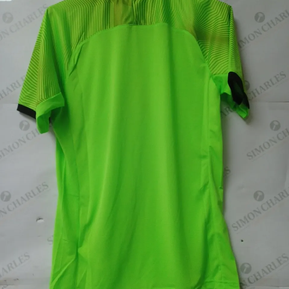 PUMA REFEREE JERSEY GREEN GECKO SIZE SMALL