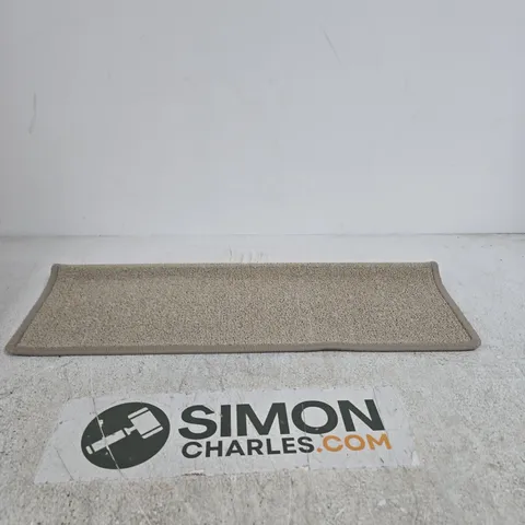 SET OF APPROX. 10 STAIR MATS