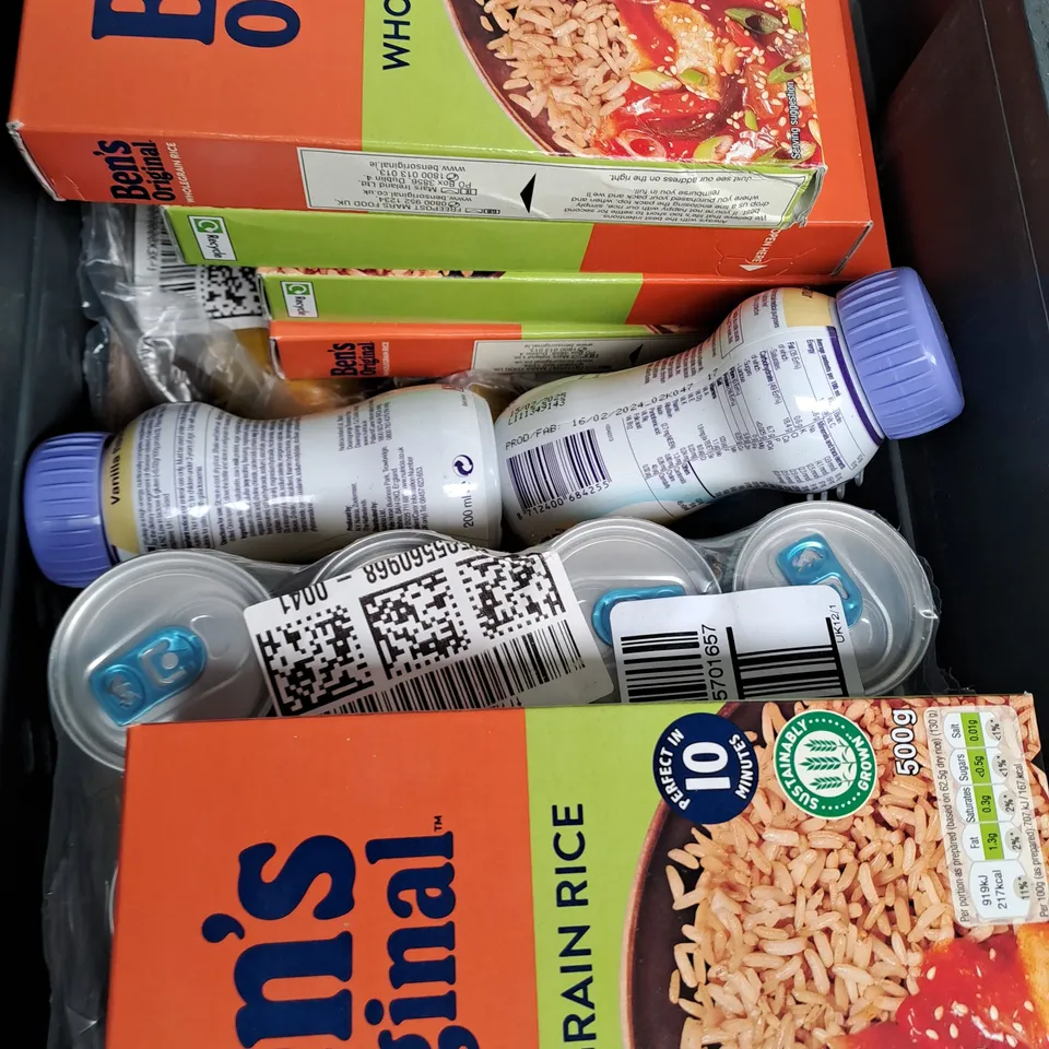 BOX OF APPROXIMATELY 15 ITEMS TO INCLUDE BENS ORIGINAL RICE, FORTSIP, RED BULL PACK ETC