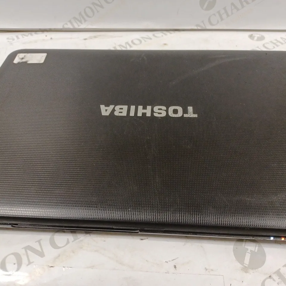 TOSHIBA SATELLITE PRO C850-1K3 LAPTOP 