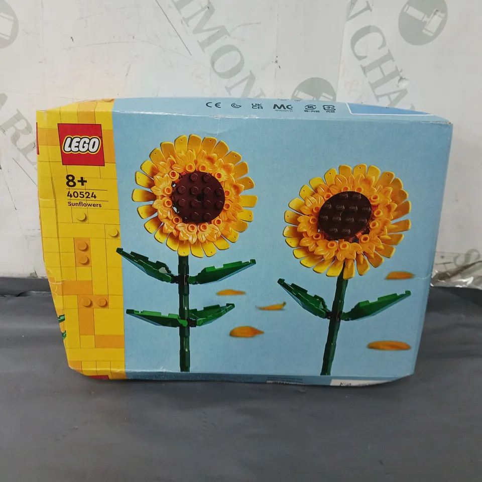 LEGO SUNFLOWERS - 40524