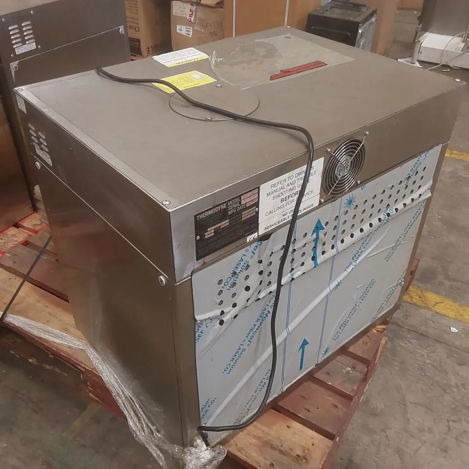 THERMODYNE 700NDNL COMMERCIAL COOK AND HOLD OVEN