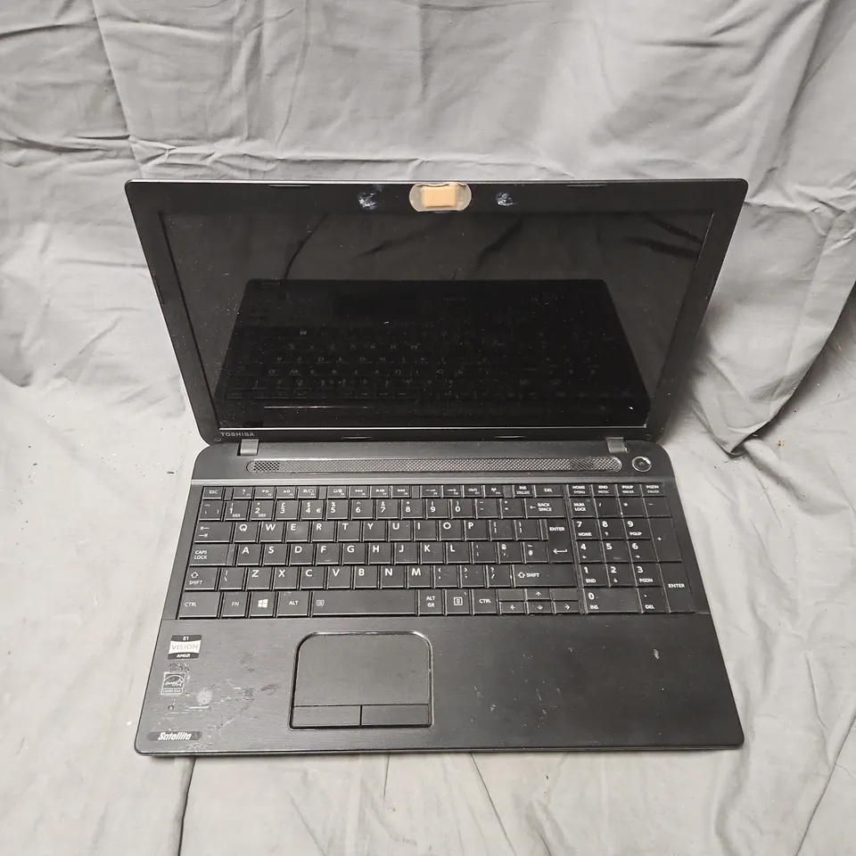 TOSHIBA SATELLITE C50D-A-10M LAPTOP