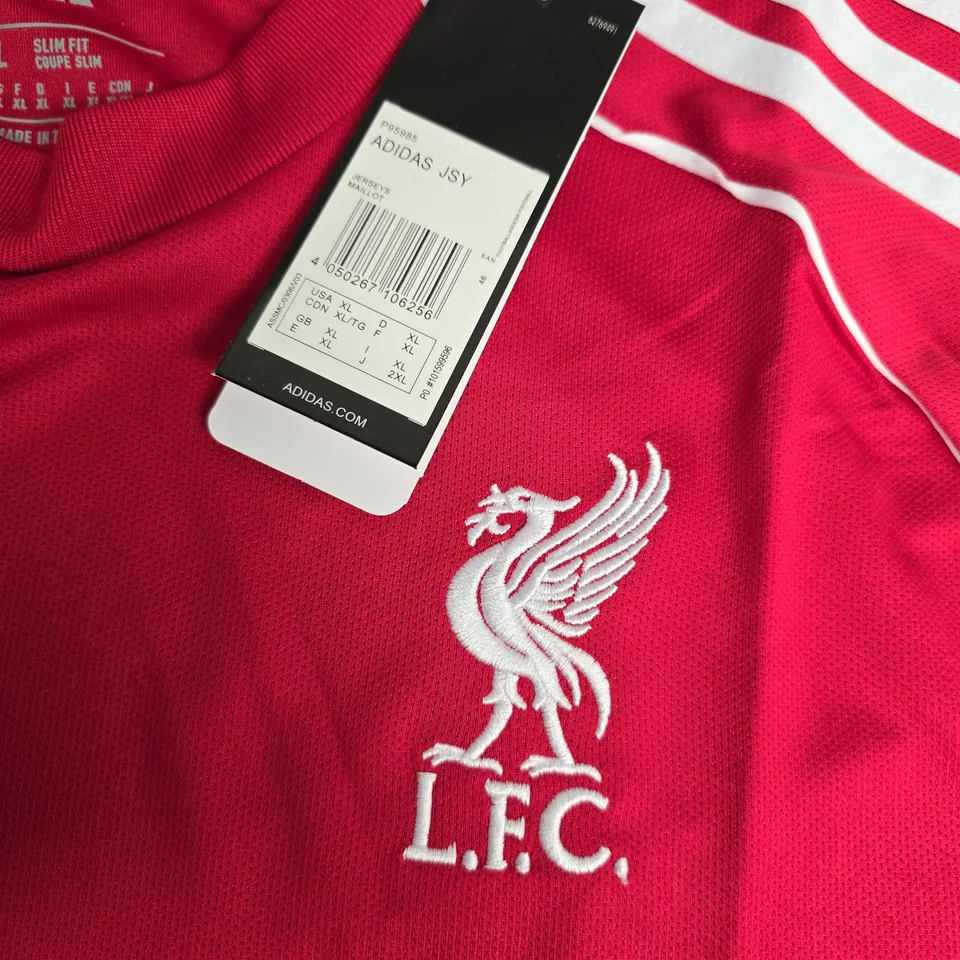 ADIDAS LIVERPOOL FC JERSEY – RED, XL SLIM FIT