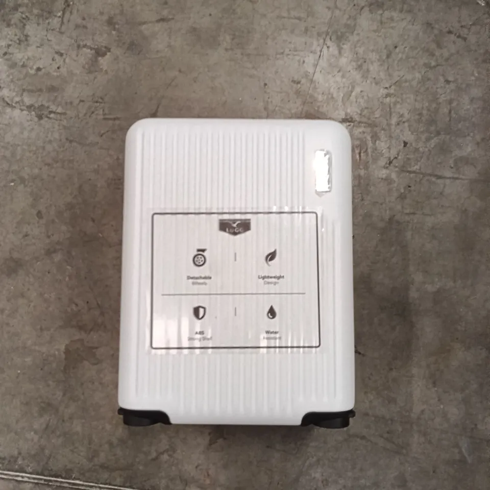 UNBOXED SUITCASE SMALL WHITE