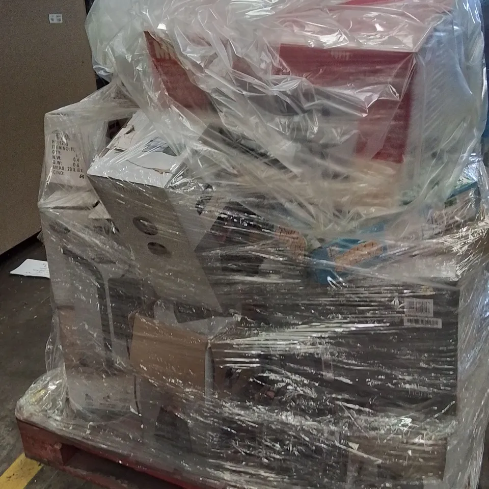 PALLET CONTAINING A LARGE QUANTITY OF ELECTRICAL PRODUCTS TO INCLUDE;AIRFRYER,TOASTER,KETTLE,MICROWAVE,BLENDER