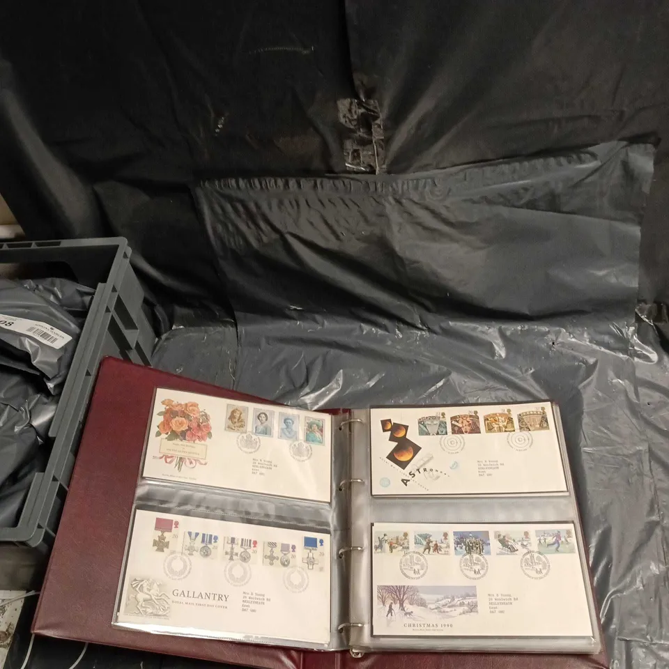 ROYAL MAIL FIRST DAY COVERS STAMP BINDER WITH MOUNTED PAGES