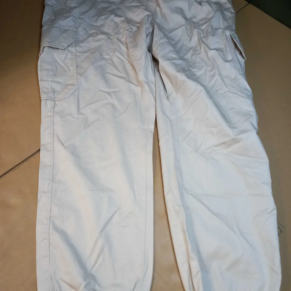 TU WOMEN STONE CUFFED JOGGERS - SIZE 18
