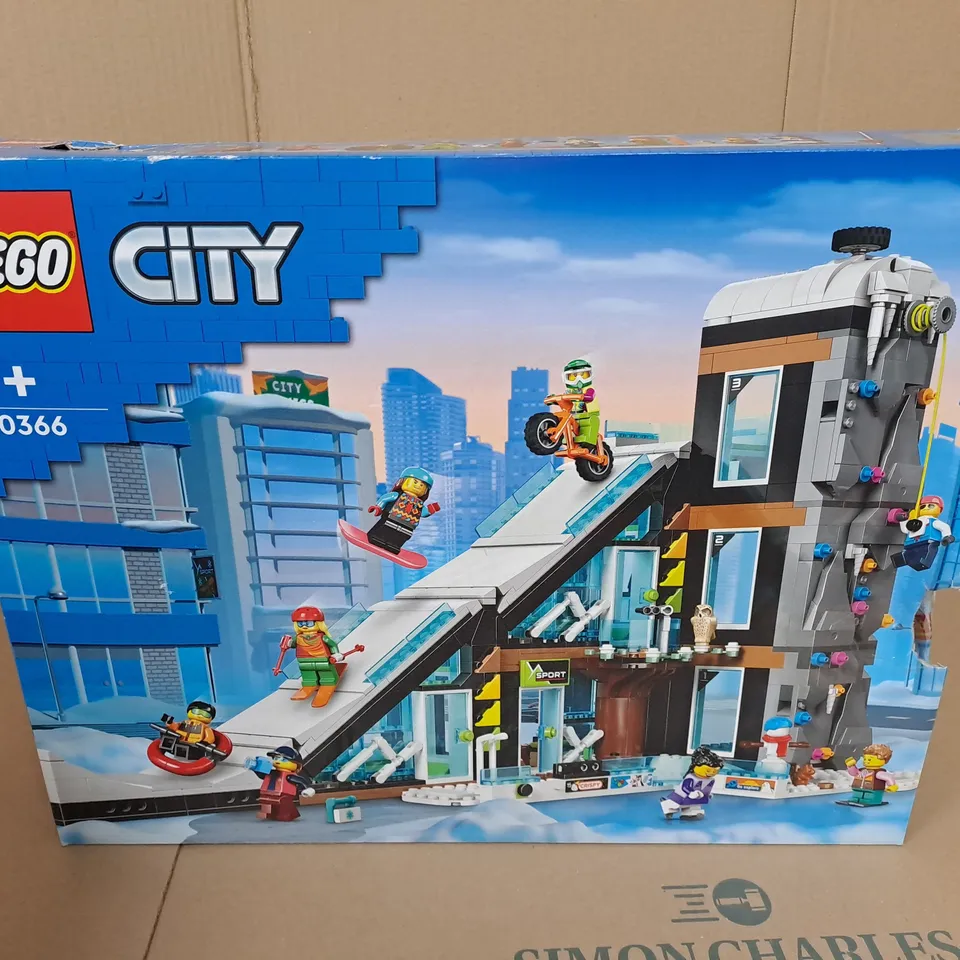 LEGO CITY PLAYSET - 60366