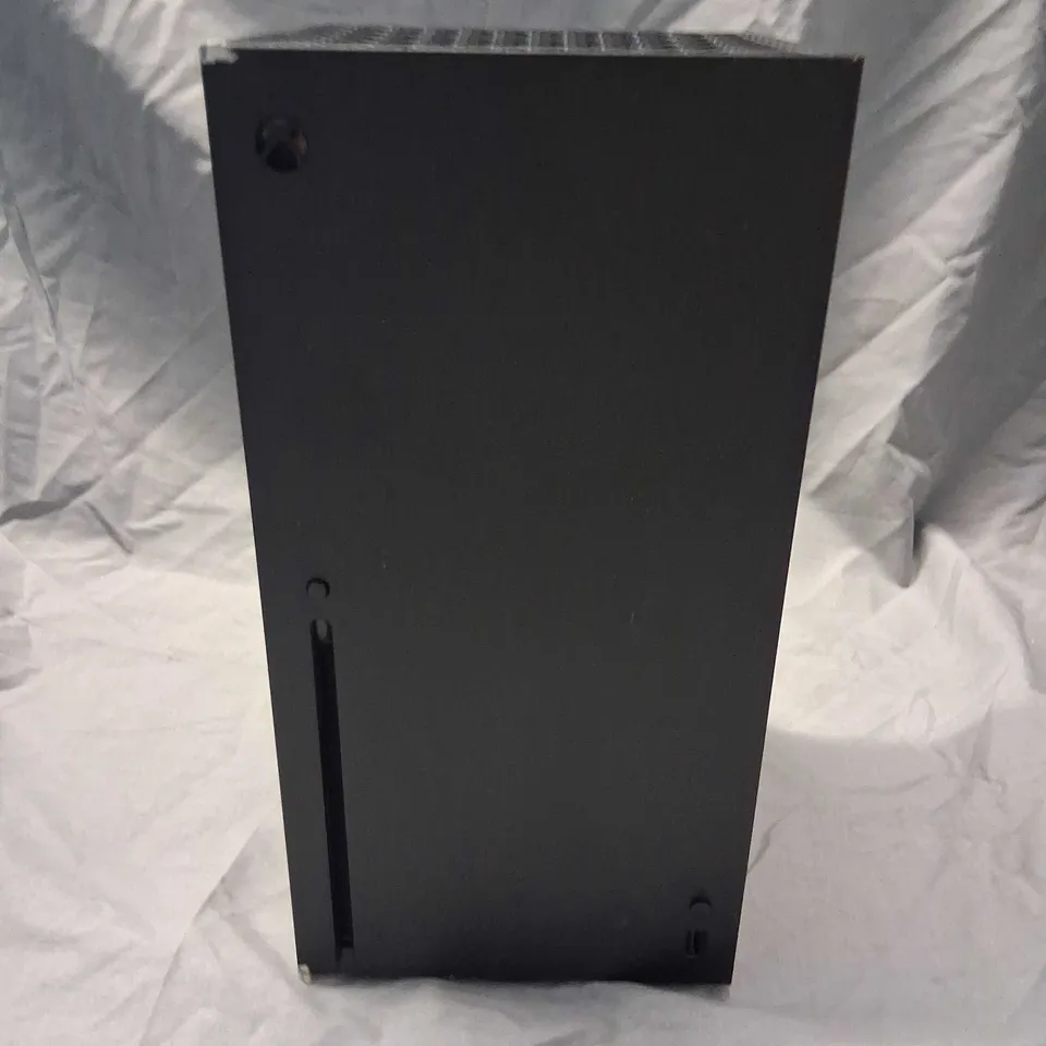 BOXED XBOX SERIES X 1TB CONSOLE 