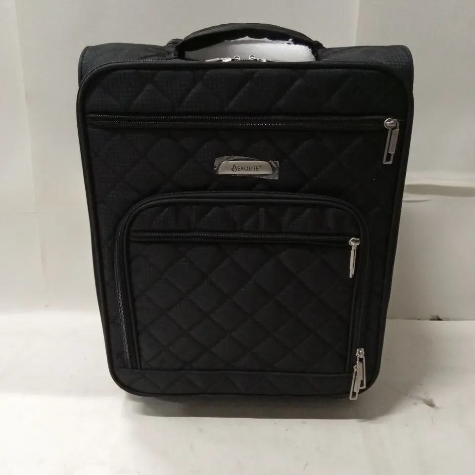 AEROLITE QUILTED BLACK TRAVEL LUGGAGE / CARRY-ON CASE