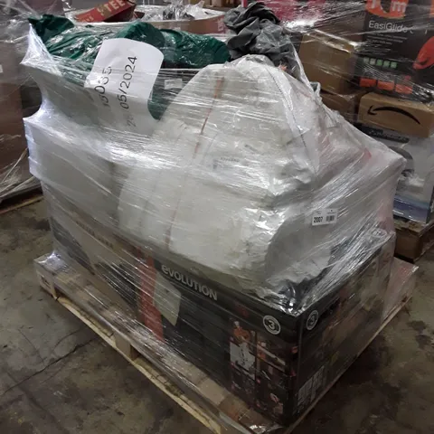 PALLET OF APPROXIMATELY 10 UNPROCESSED RAW RETURN HOUSEHOLD AND ELECTRICAL GOODS TO INCLUDE;