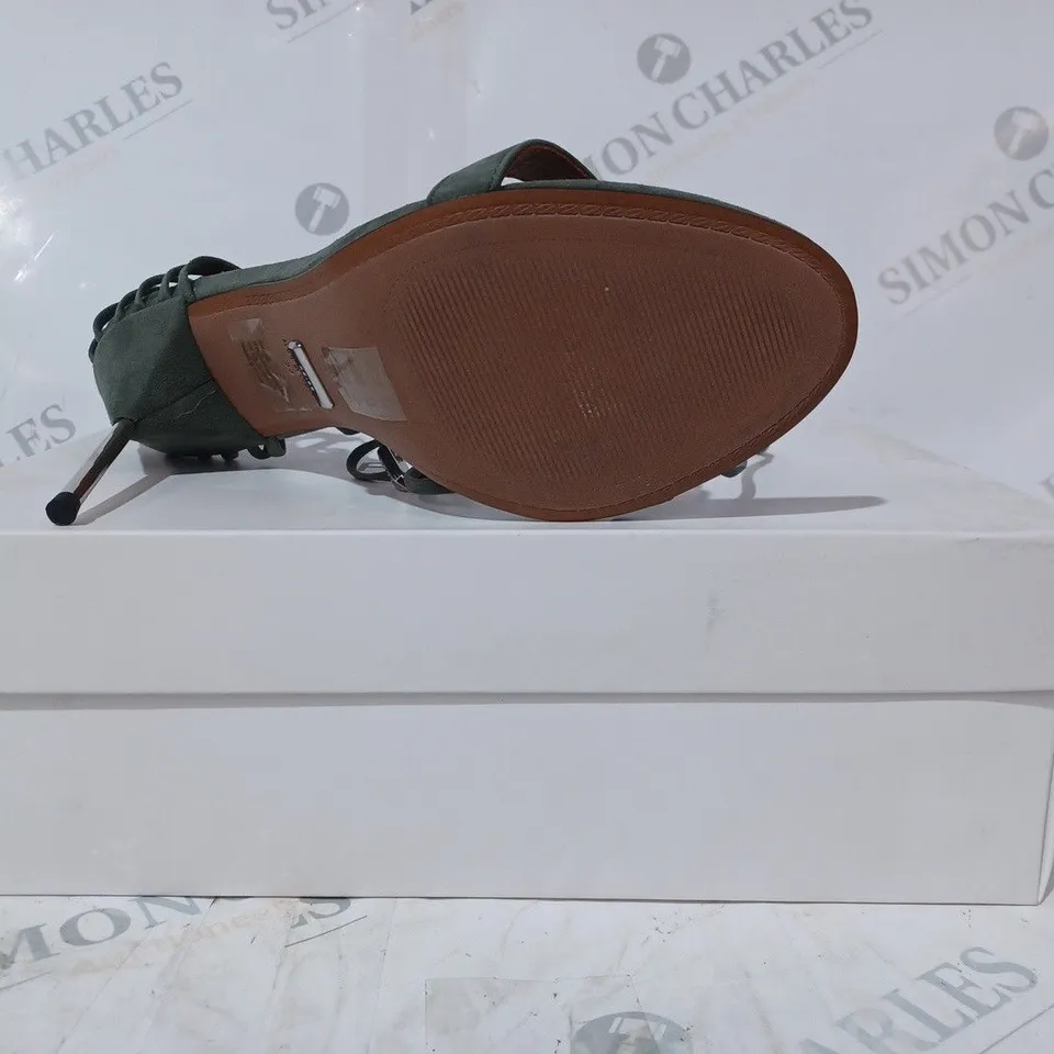 BOXED PAIR OF REISS ZHANE STRAPPY SUEDE HEELS IN GREEN SIZE 6