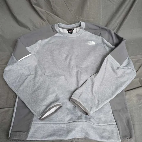 THE NORTH FACE OVERSIZED CREW NECK TOP IN GREY SIZE M