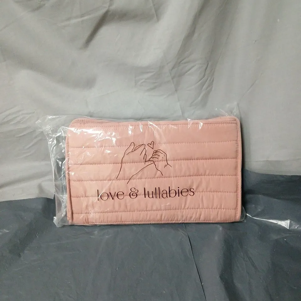 LOVE & LULLABIES NAPPY CADDY – BLUSH PINK