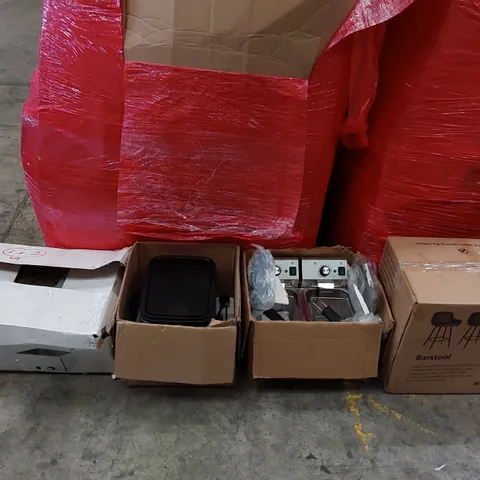 PALLET OF ASSORTED ITEMS INCLUDING: ELECTRIC FRYER, AIR FRYER, NISBETS BAIN MARIE, BARSTOOLS ECT.