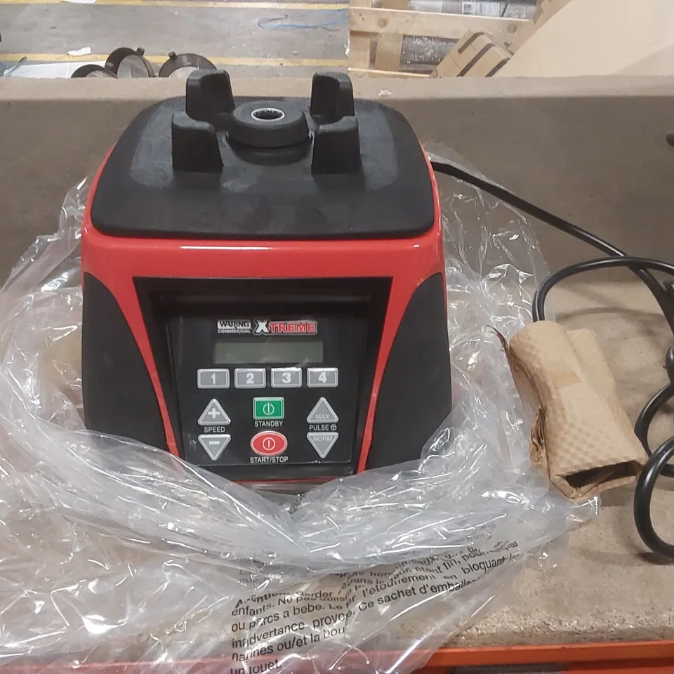 BOXED  WARING COMMERCIAL XTREME HI-POWER BLENDER BASE
