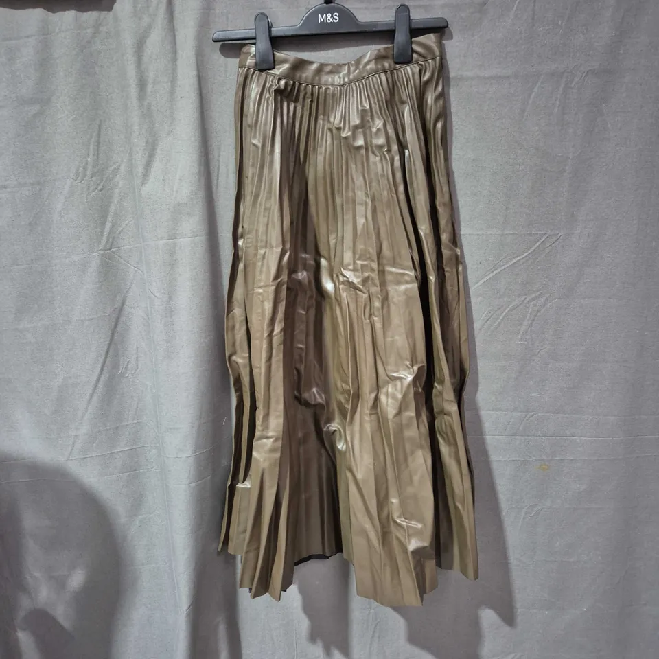 NEW LOOK METALLIC BRONZE PLEATED MIDI SKIRT – UK 8 