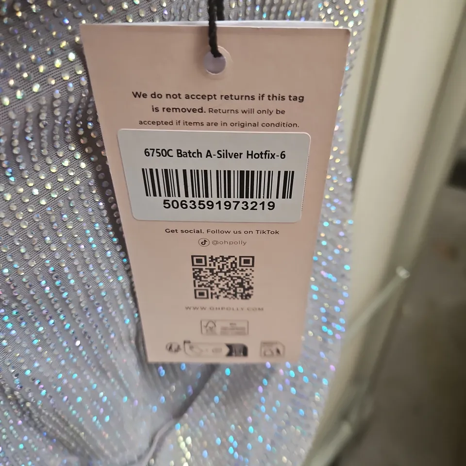 OH POLLY SILVER SEQUIN EVENING DRESS WITH CRYSTAL EMBELLISHMENTS, STRAPLESS SIZE 6
