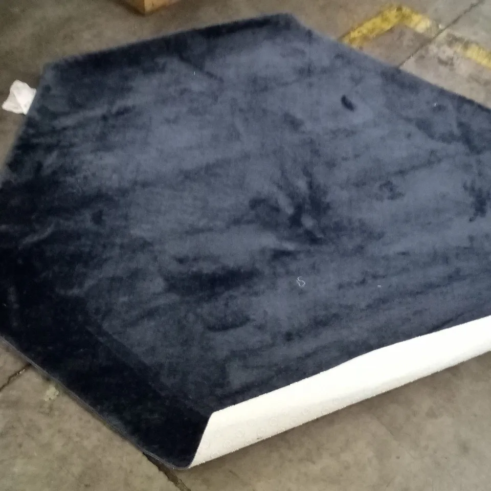 CRESSEX 100% POLYESTER NAVY BLUE RUG 150 * 170CM