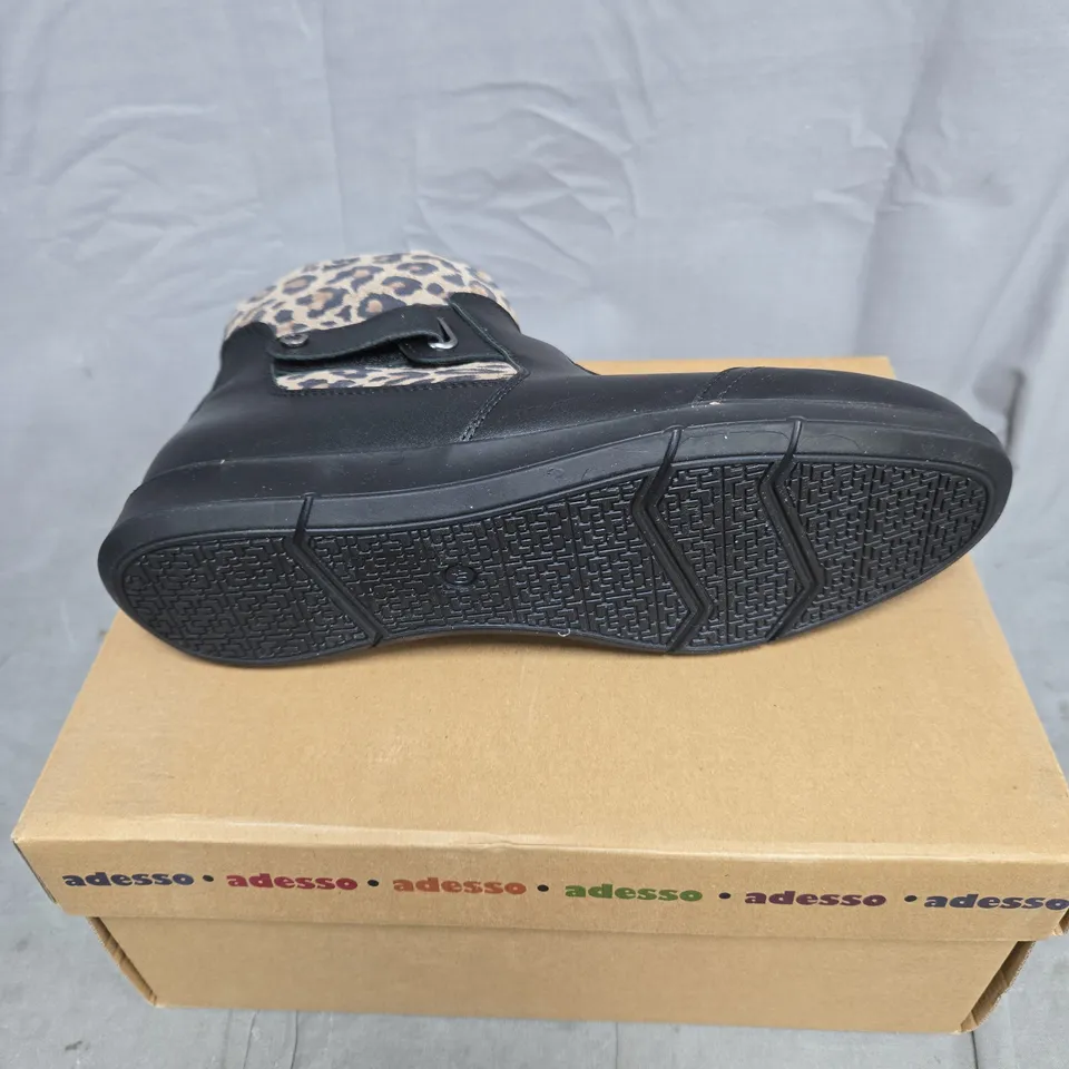ADESSO BLACK/ANIMAL PRINT ANKLE BOOT SIZE 40 BOXED