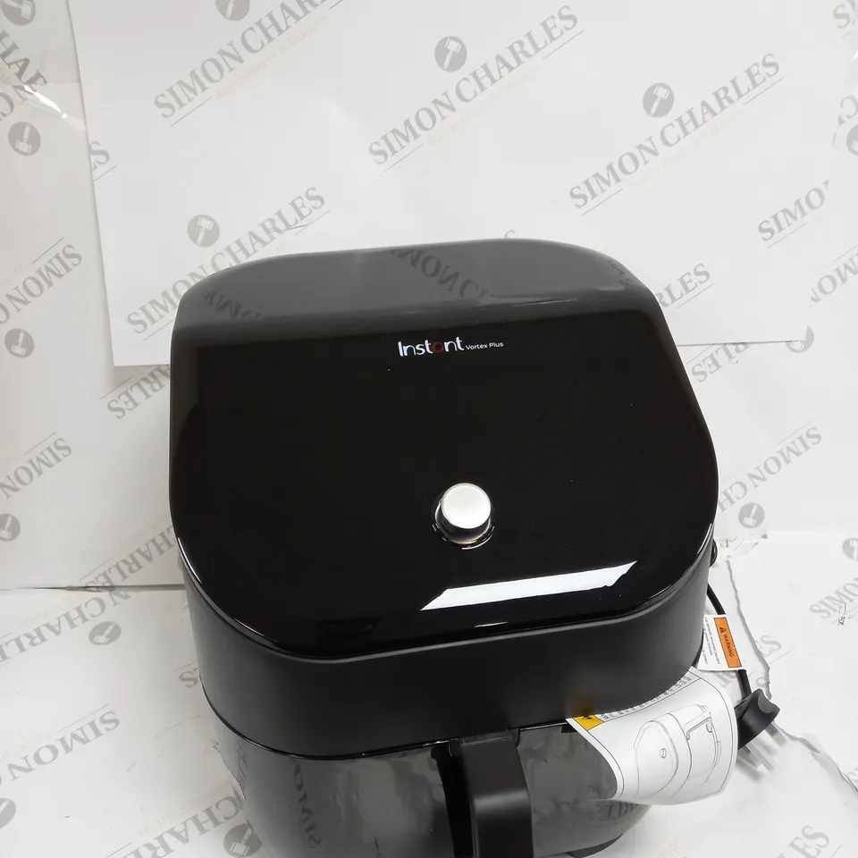 BOXED INSTANT VORTEX PLUS AIR FRYER 6 IN 1 