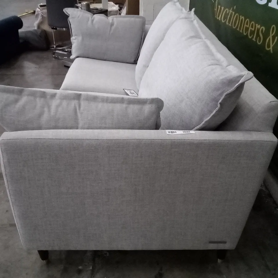 QUALITY THE LOUNGE CO DESIGNER 2.5 SEATER SOFA - GREY FABRIC 