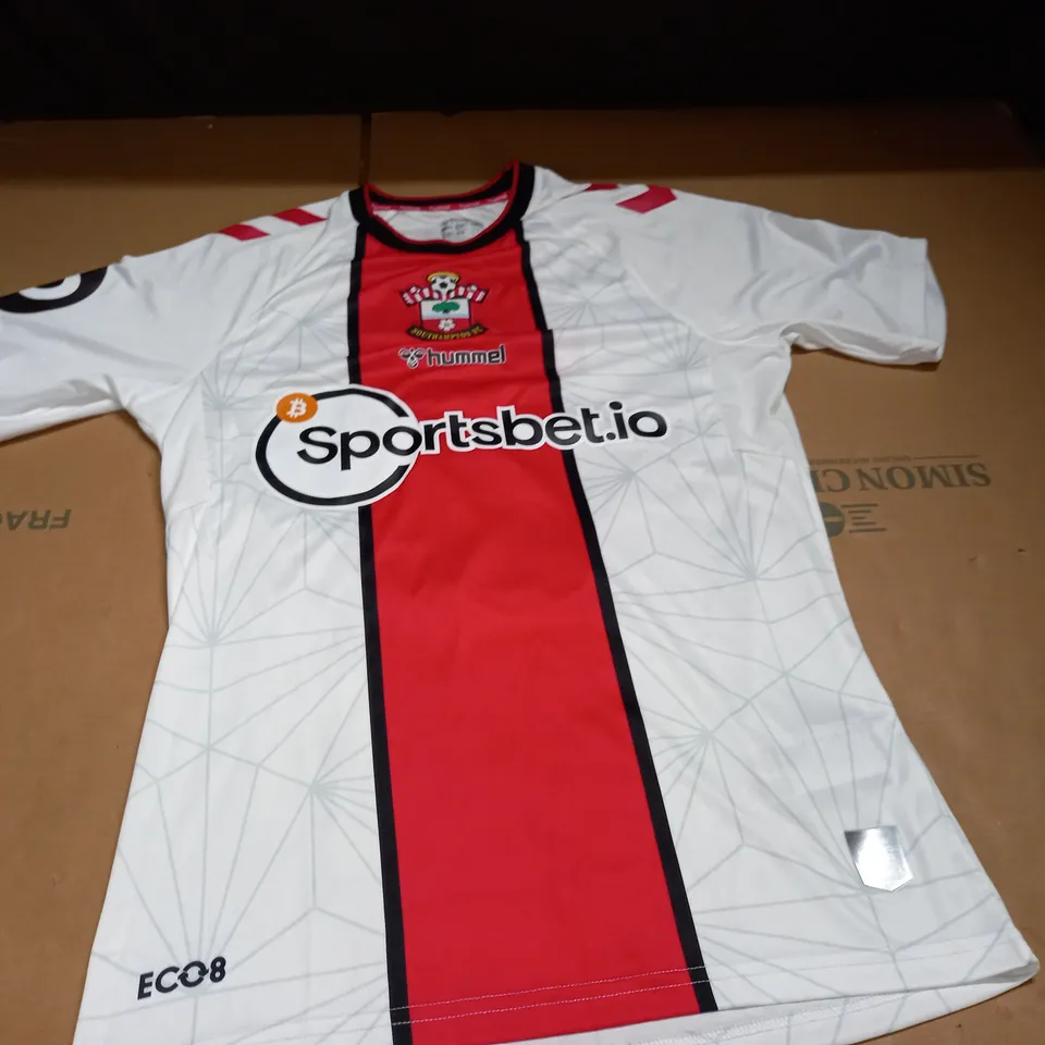 SIGNED SOUTHAMPTON FC FOOTBALL JERSEY - EUR S