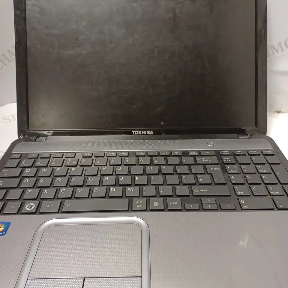 TOSHIBA SATELLITE PRO L850-11R LAPTOP 