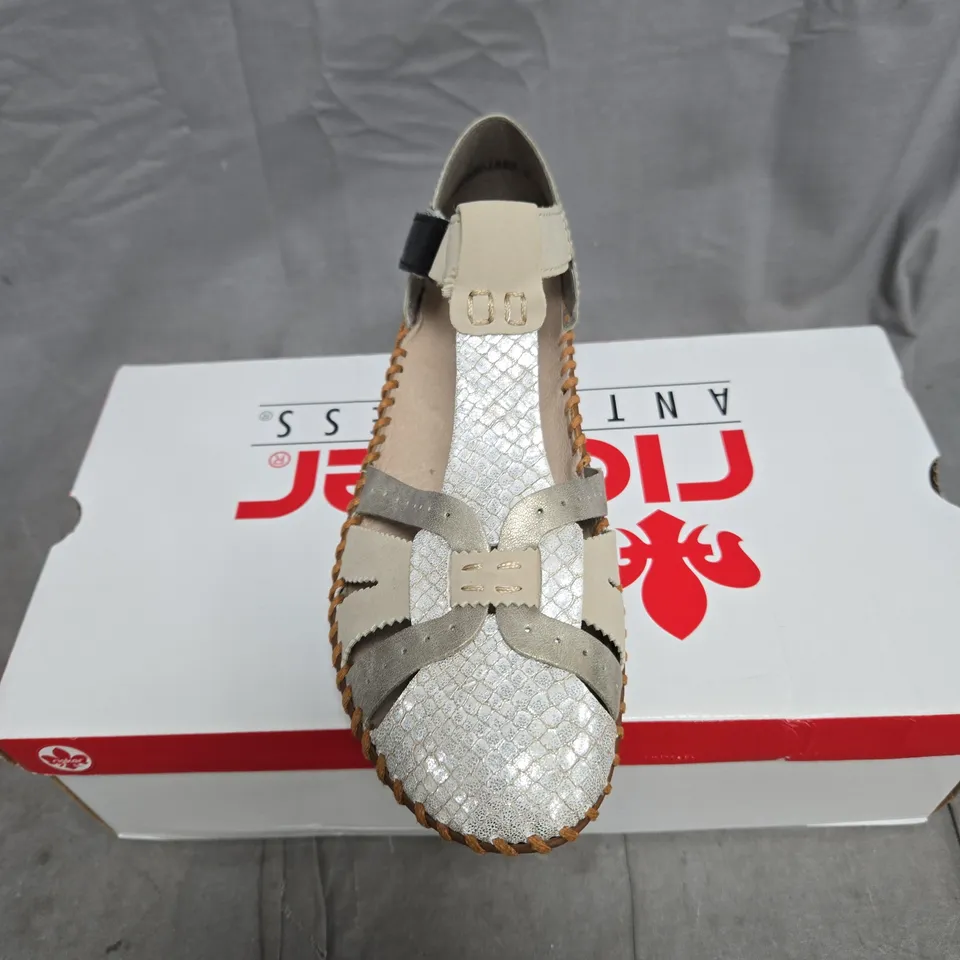 RIEKER OPENED HANDSEWN SHOE- CREAM SIZE 6