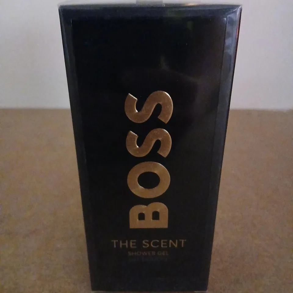 BOXED AND SEALED BOSS THE SCENT SHOWER GEL 150ML