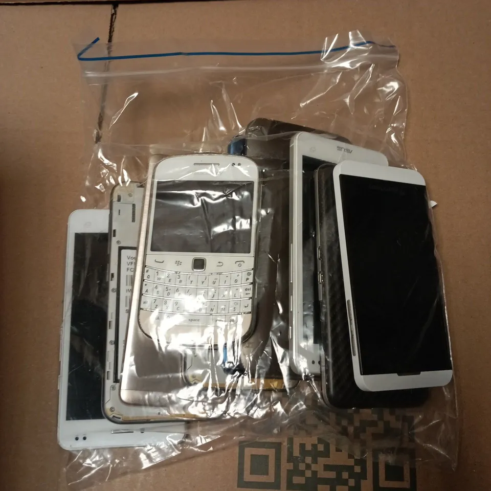 APPROXIMATELY 10 ASSORTED USED PHONES AND PHONE PARTS TO INCLUDE HONOR, BLACKBERRY, ASUS, ETC