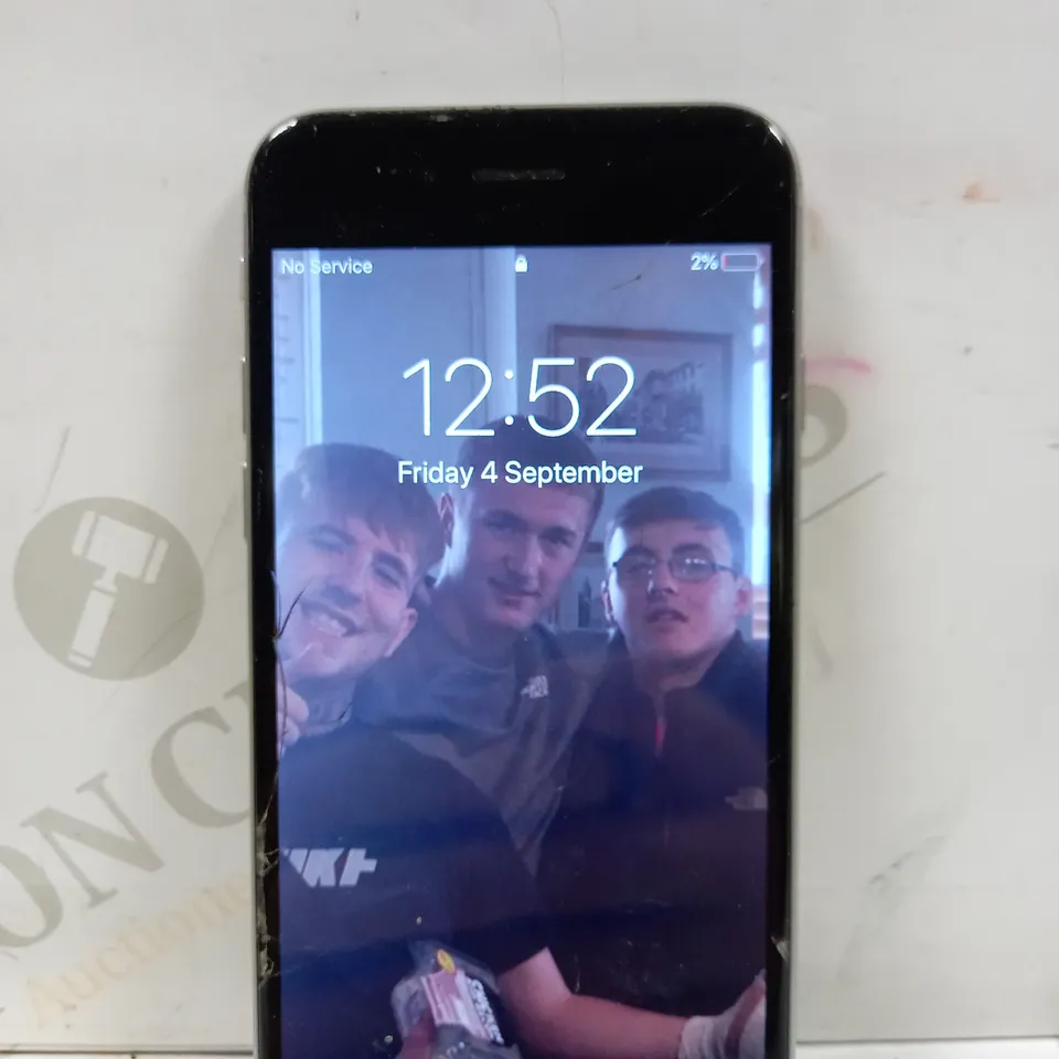APPLE IPHONE 6 (A1586) SMARTPHONE 