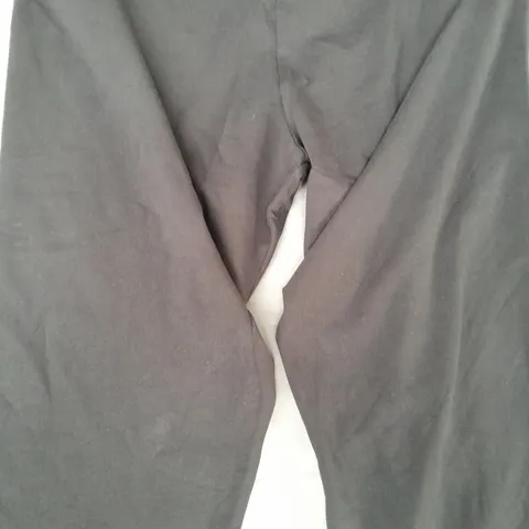 SEASALT CORNWALL SEA DANCE LEGGINGS IN BLACK UK SIZE 22