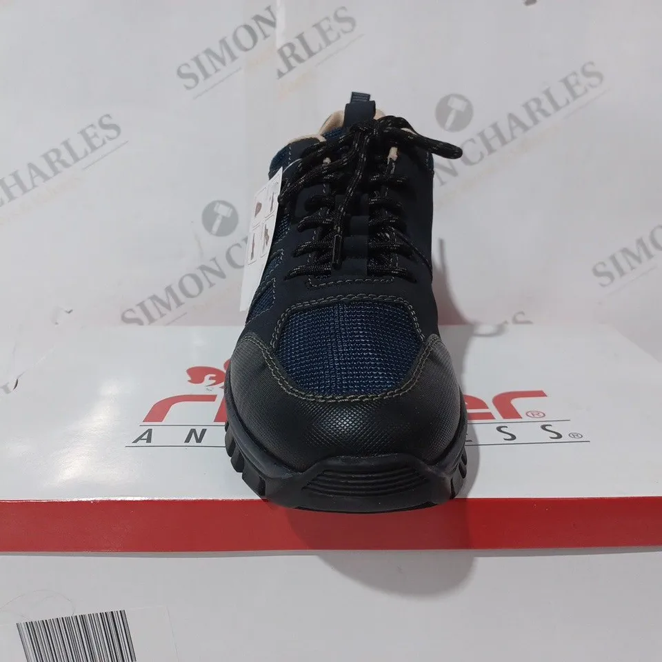 RIEKER WALKING SHOES NAVY SIZE 6