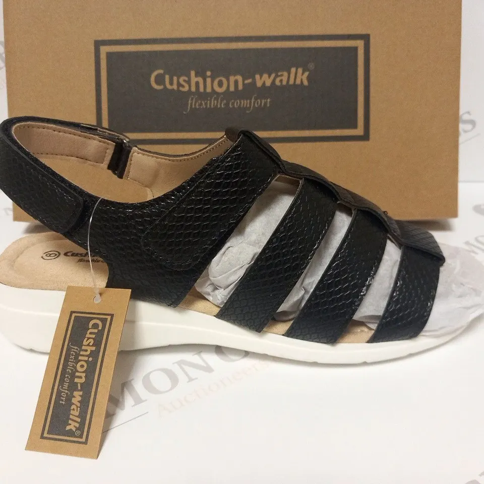 BOXED PAIR OF CUSHION WALK ONE TOUCH CLOSE SANDALS IN BLACK - SIZE 6 