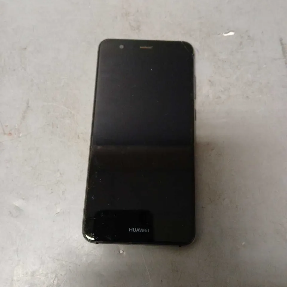 HUAWEI SMARTPHONE IN BLACK