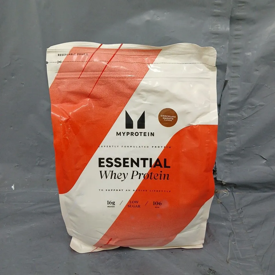 MYPROTEIN ESSENTIAL WHEY PROTEIN CHOCOLATE SMOOTH 1.3KG 