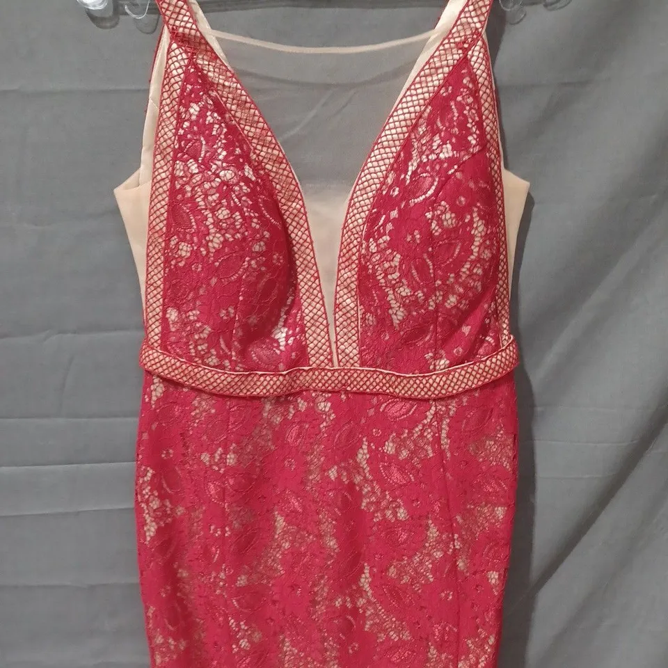 ENVIE FLORAL LACE BACK ZIP DRESS IN RED - SIZE 4
