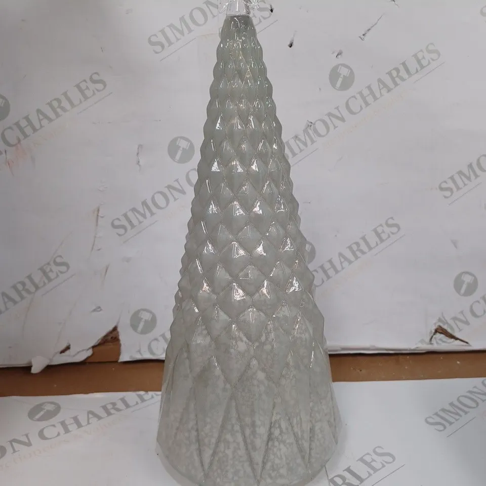 MR CHRISTMAS SPECIALTY MERCURY GLASS LIGHT UP COLOUR MORPH, PEARL WHITE, STAR