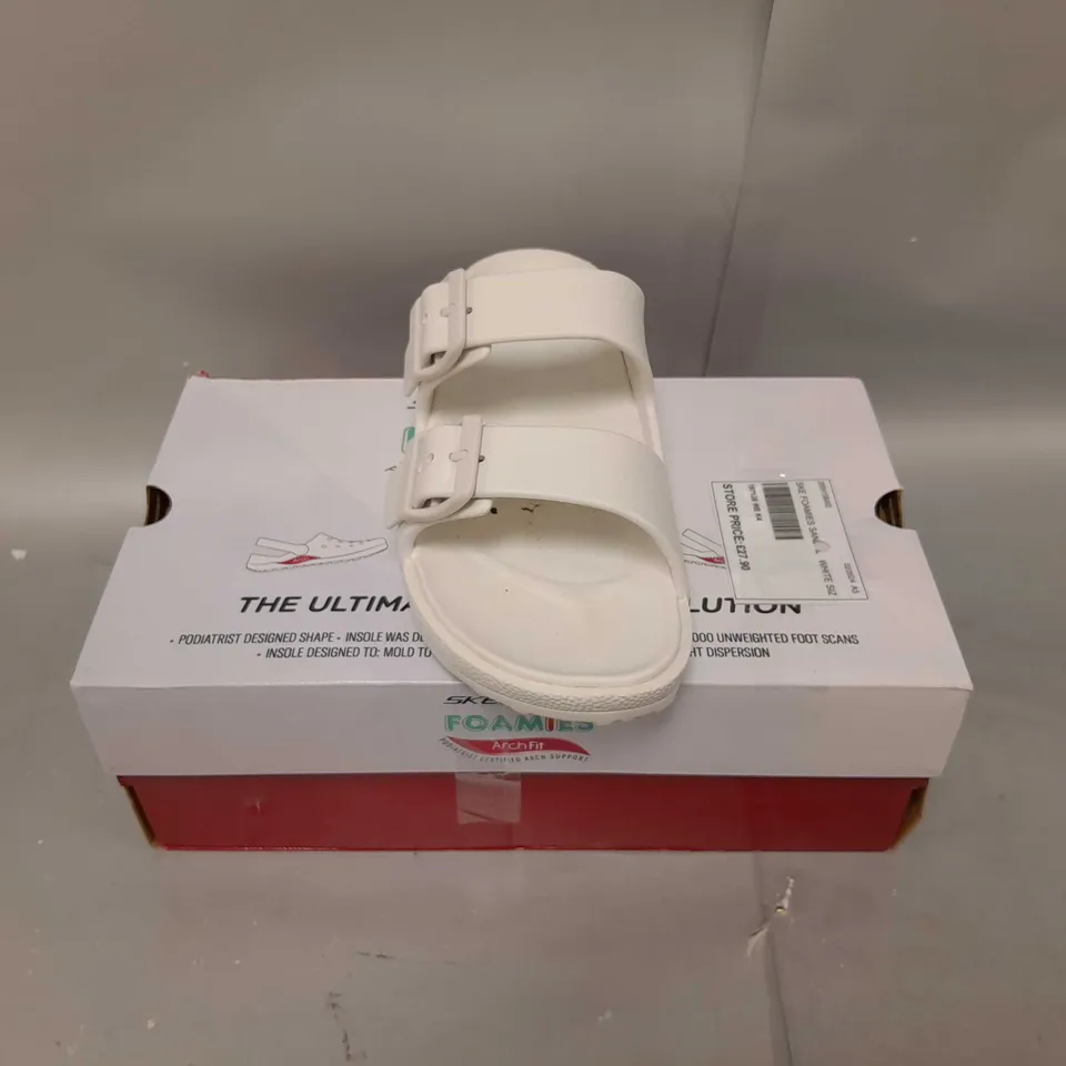 BOXED SKECHERS ARCH FIT FOAMIES SLIDE SANDAL SIZE 4
