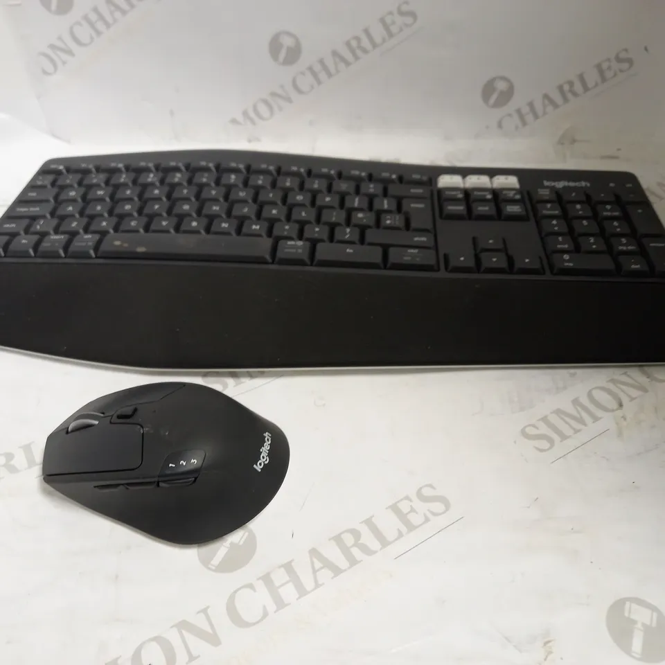 LOGITECH MK850 PERFORMANCE KEYBOARD
