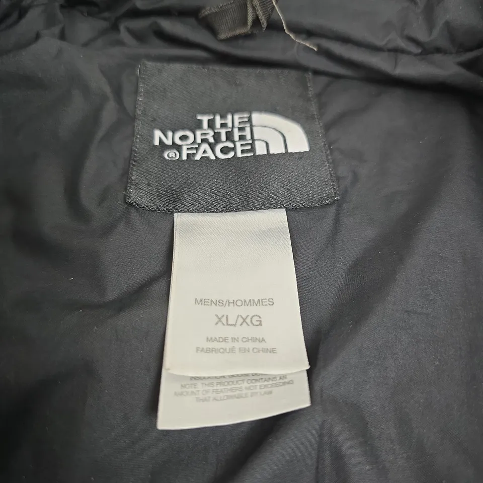 THE NORTH FACE MEN'S PADDED GILET – BLACK, XL/XG
